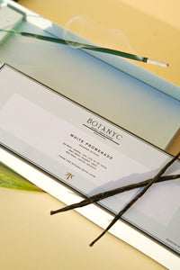 WHITE PROMENADE INCENSE STICKS